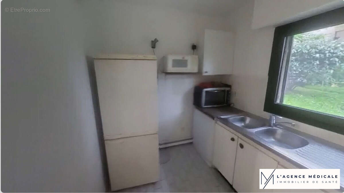 Commerce à PARIS-12E