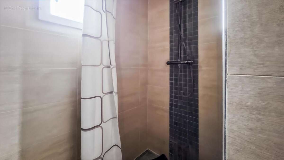 Maison à ATHIS-MONS