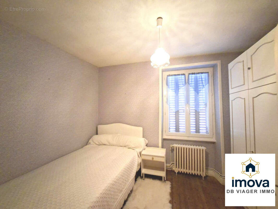 Maison 275 m² à Soumans  - photo 5