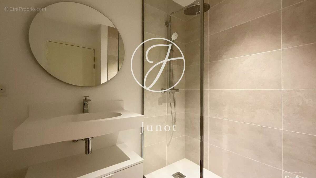 Appartement à MARCQ-EN-BAROEUL