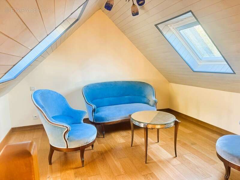 Maison à PLOUNEOUR-TREZ