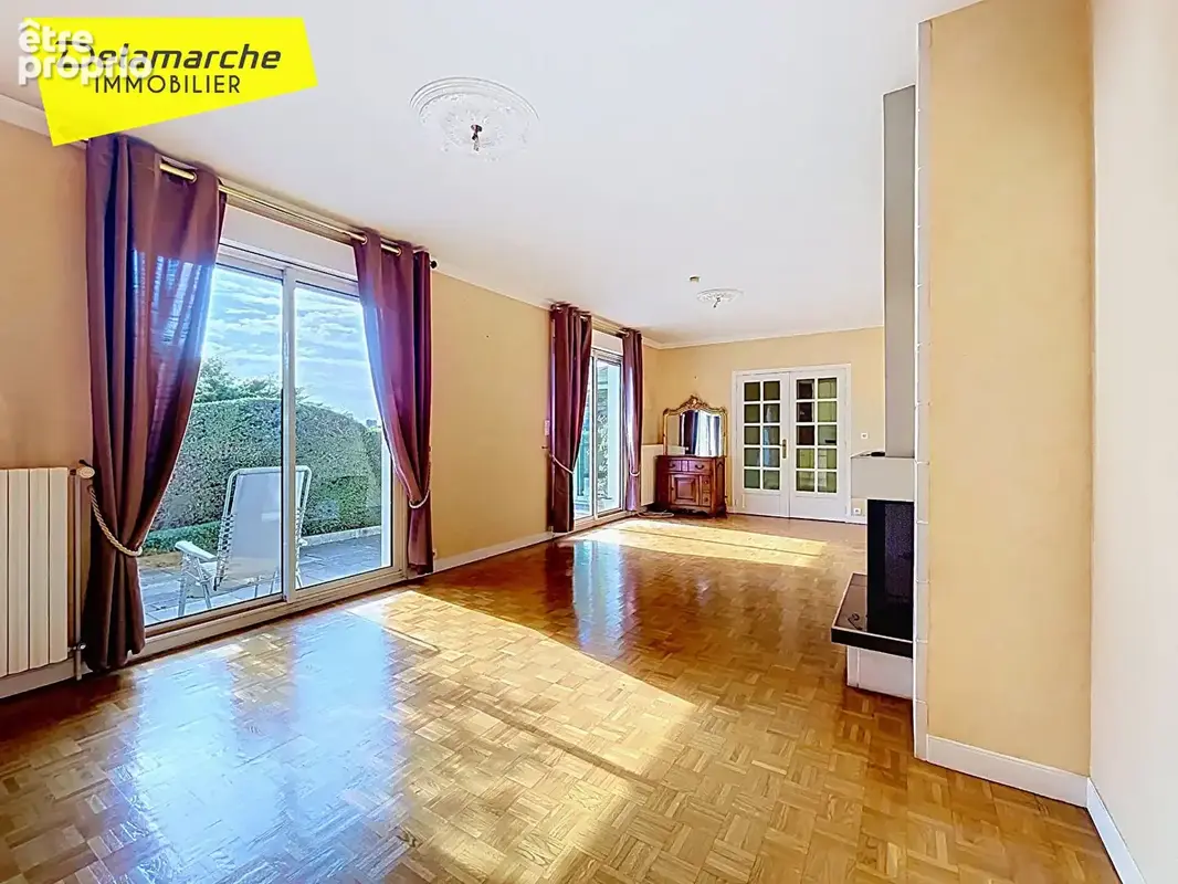 À vendre - Maison - 4 chambres - Bureau pour activité professionnelle - DUCEY-LES-CHERIS (50220) - photo 6