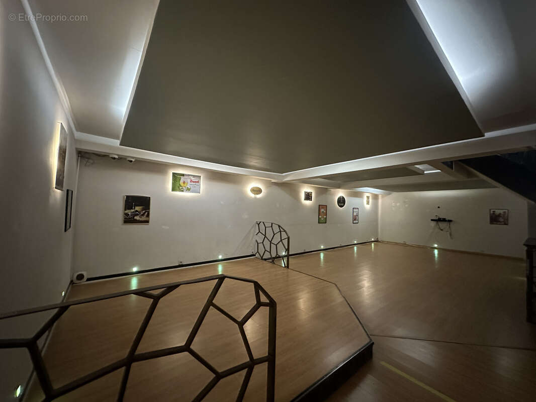 Commerce à VALENCIENNES