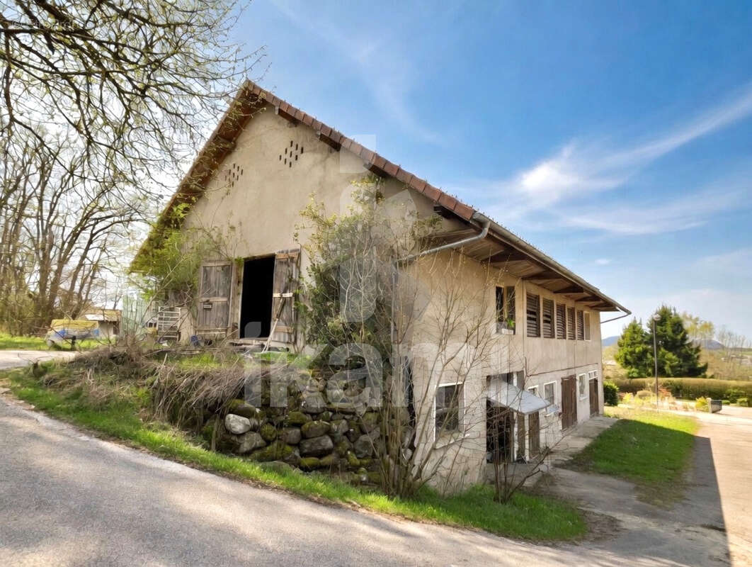 Maison à GROISY