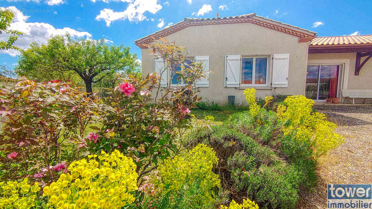 Contemporaine familiale 132 m2 6 pieces sur plus de 900 m2 46220 prayssac - photo 3