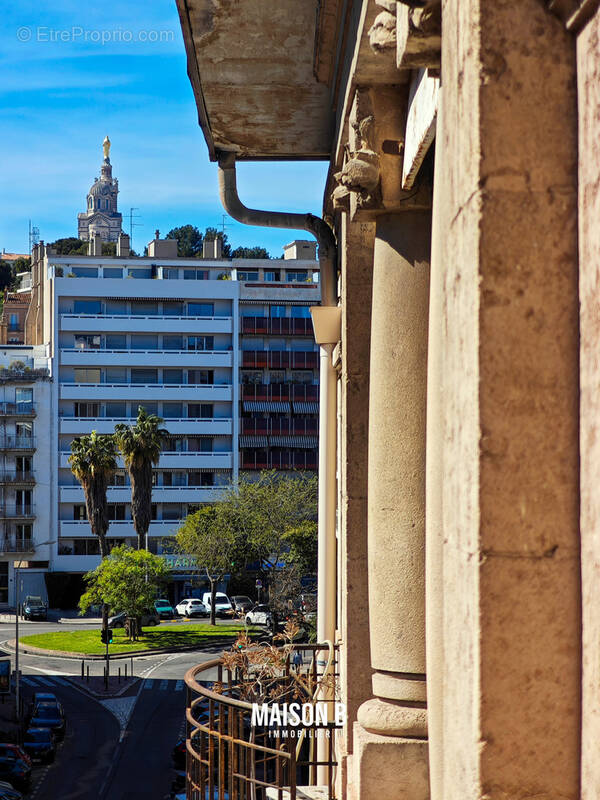 Appartement à MARSEILLE-8E