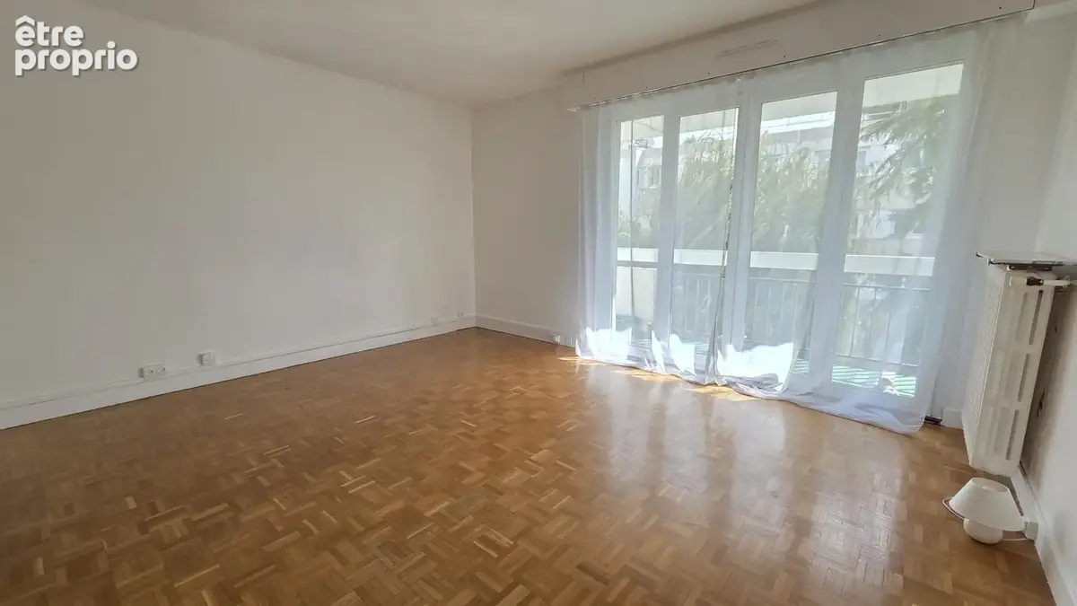 Grand 3 pièces 71.37m2 - Cave et parking - proche RER et écoles - photo 4