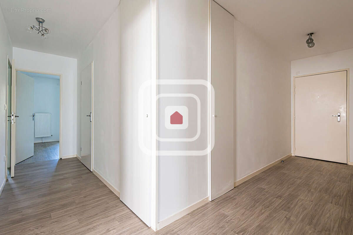 Appartement Bezannes 4 pièce(s) 84 m2 - photo 5