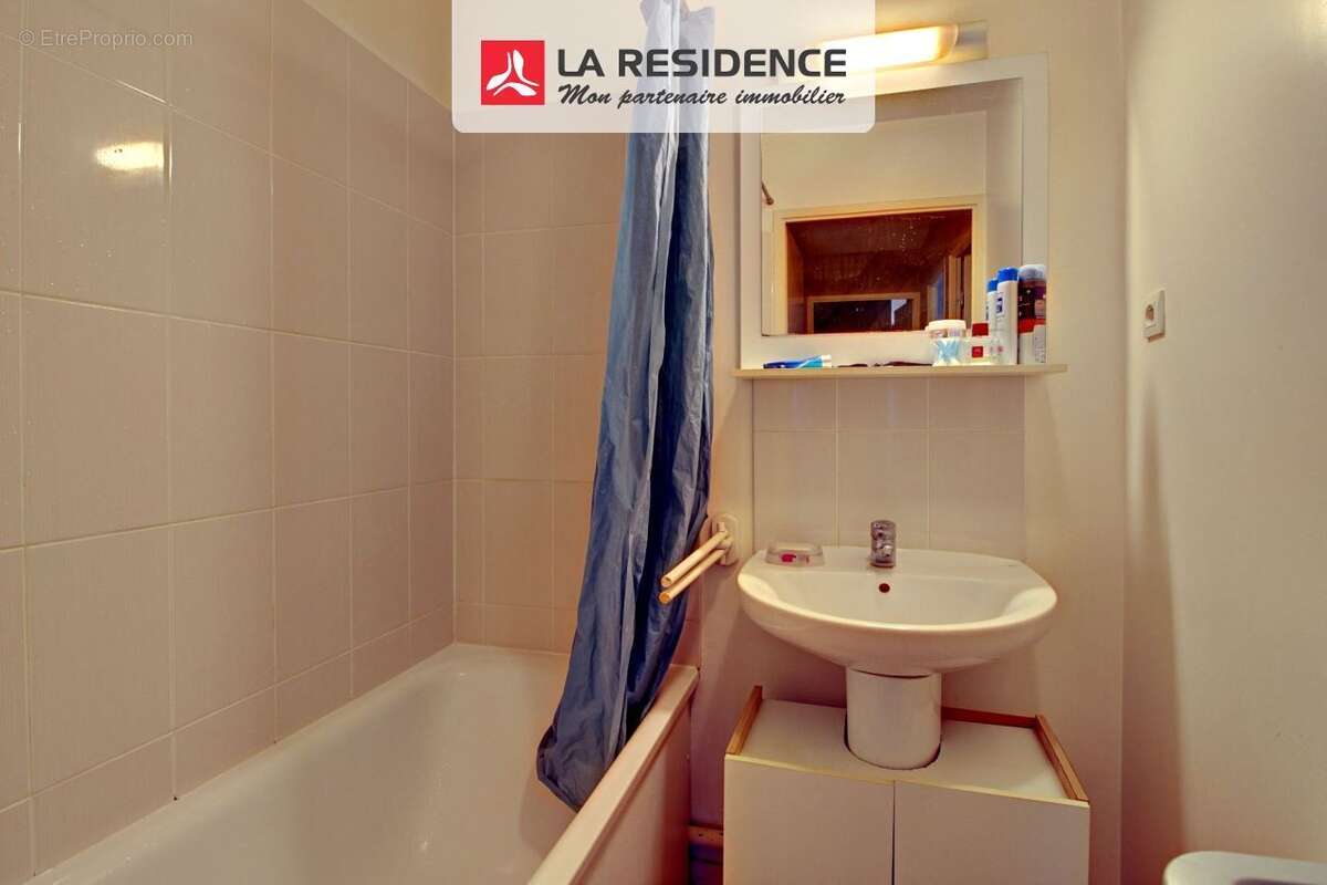 Appartement à SAINT-ETIENNE-DU-ROUVRAY