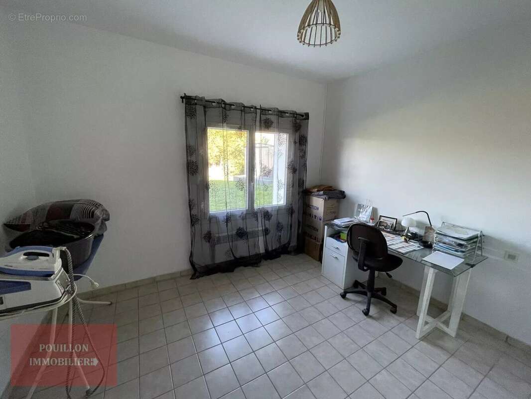 Maison à MOUSCARDES