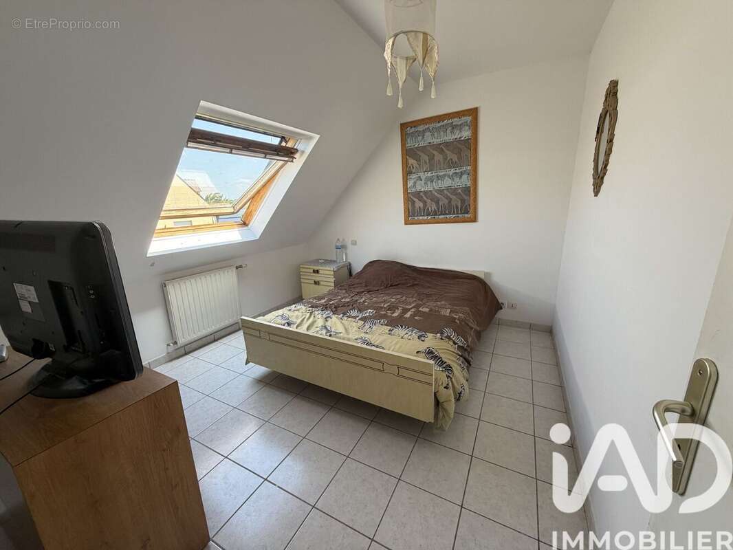 Photo 8 - Maison à LANDIVISIAU