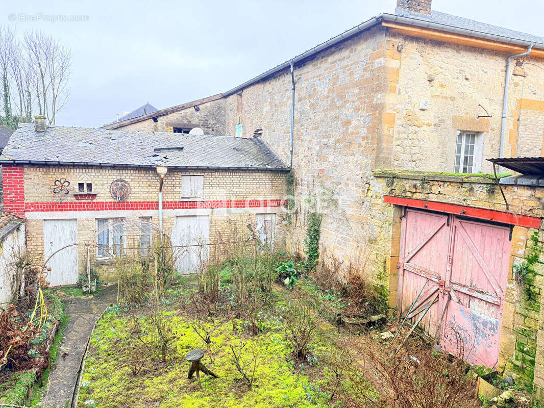 Maison à BRIEULLES-SUR-BAR