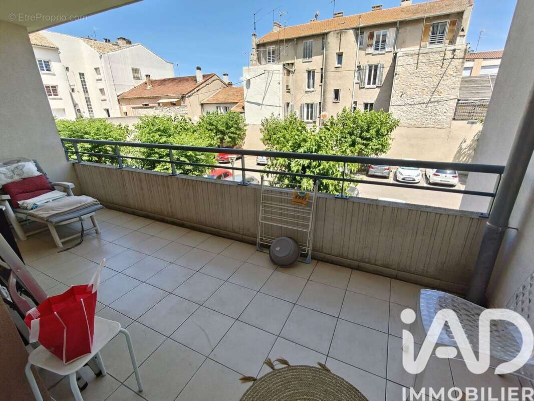 Photo 2 - Appartement à NIMES