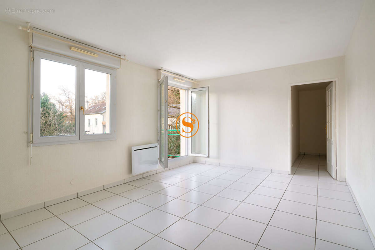 Appartement à COYE-LA-FORET