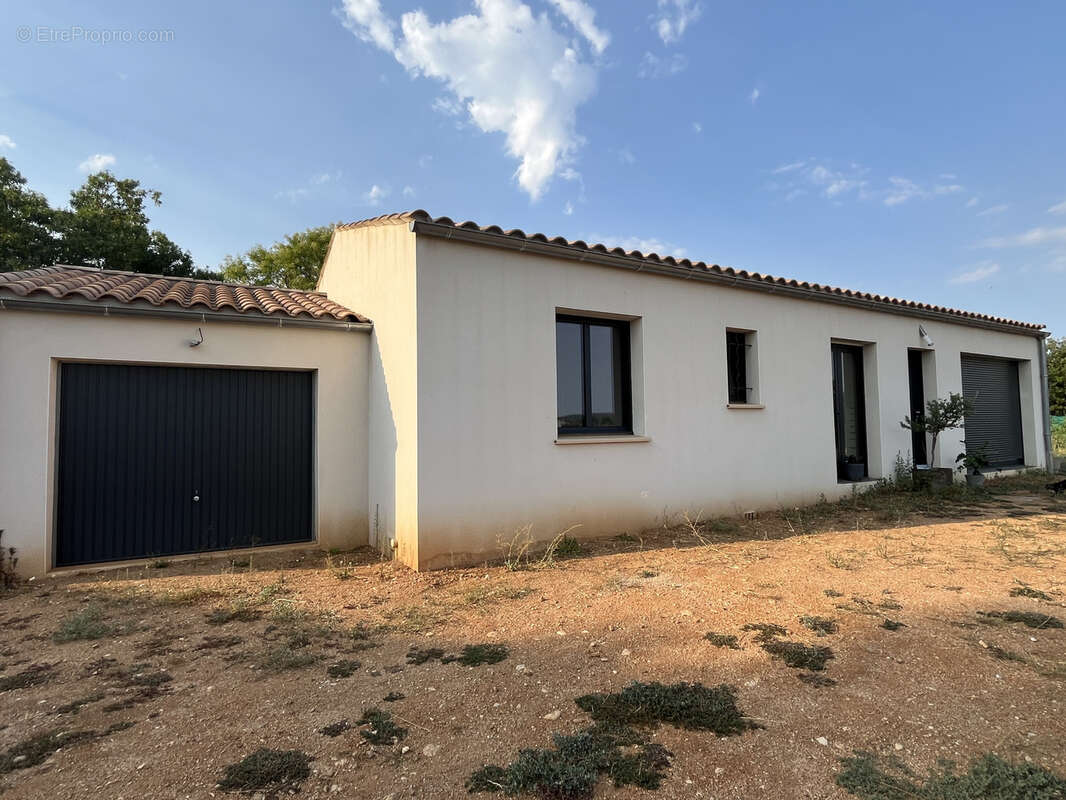 Maison de Plain-Pied, Contemporaine T4 avec Garage - photo 12