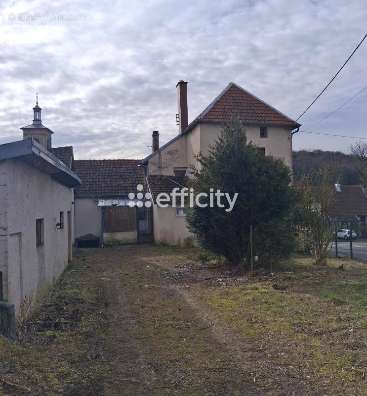 Maison à CUBRIAL