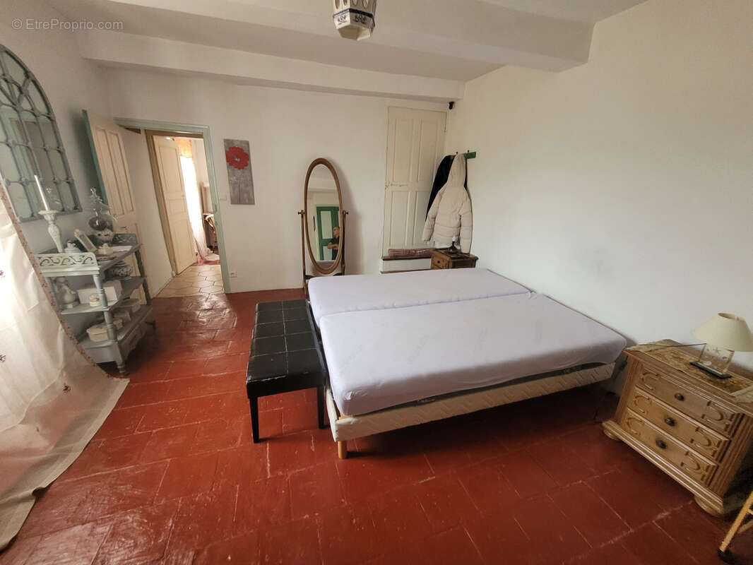 Maison à LE BOUSQUET-D'ORB