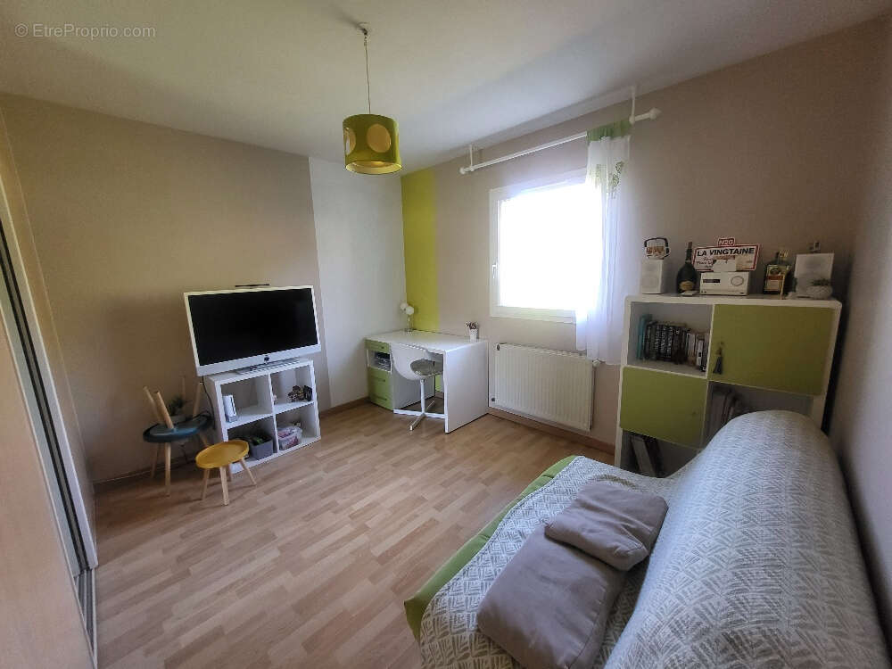 RARE, Villa plain-pied 150 m², 4 chambres, Terrain 1362 m², Double garage - photo 10