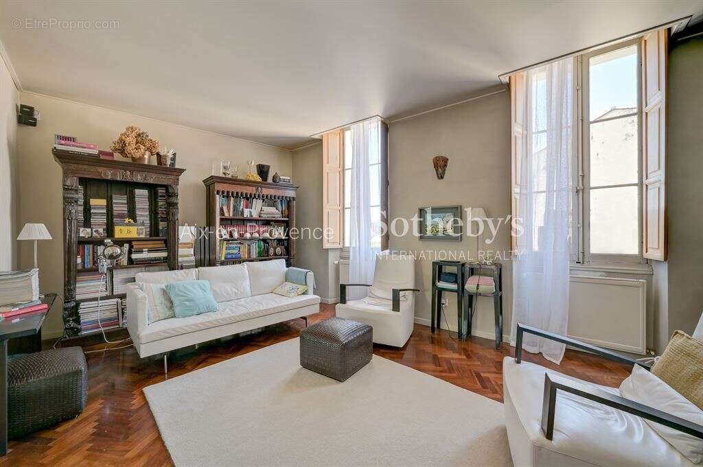 Maison à TRETS