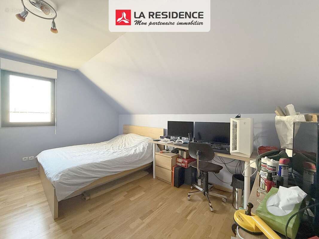 Maison à BONNIERES-SUR-SEINE