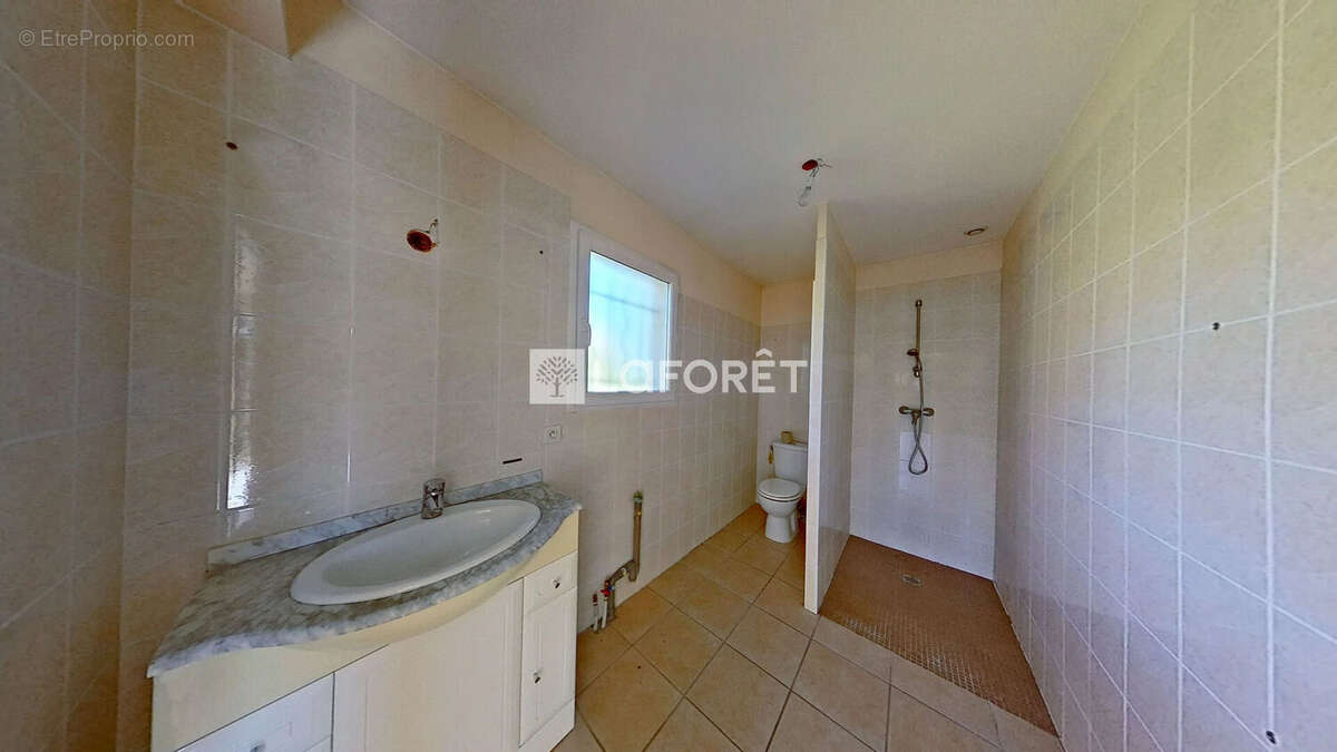 Maison à DECINES-CHARPIEU