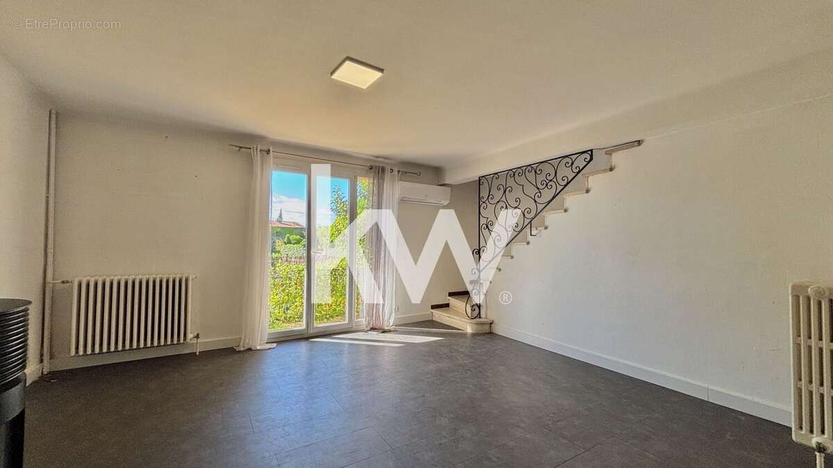 Maison à SALON-DE-PROVENCE