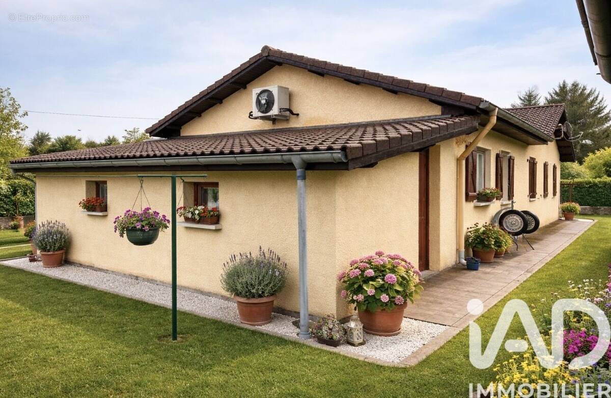 Photo 1 - Maison à LA COTE-SAINT-ANDRE