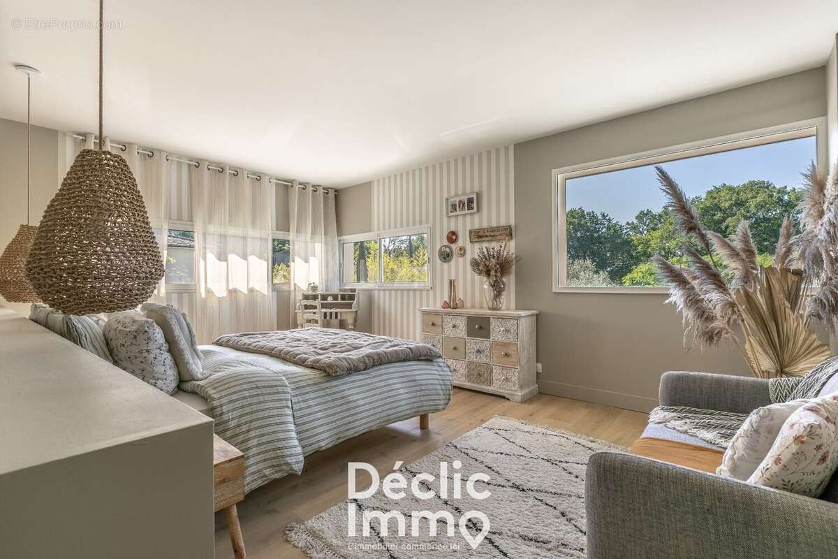 Maison d'architecte exceptionnelle 242m² 4ch piscine 15min Bordeaux Centre - photo 12