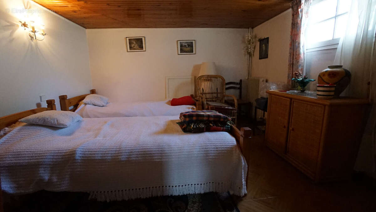 Maison à EPONE