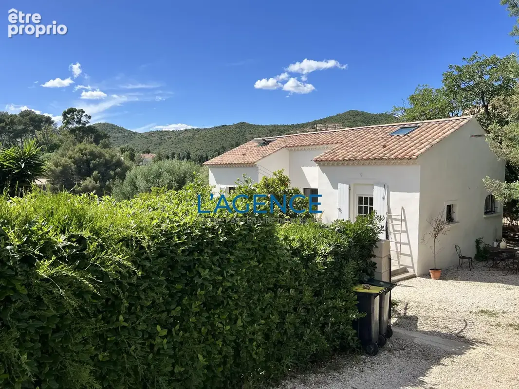 Maison à HYERES