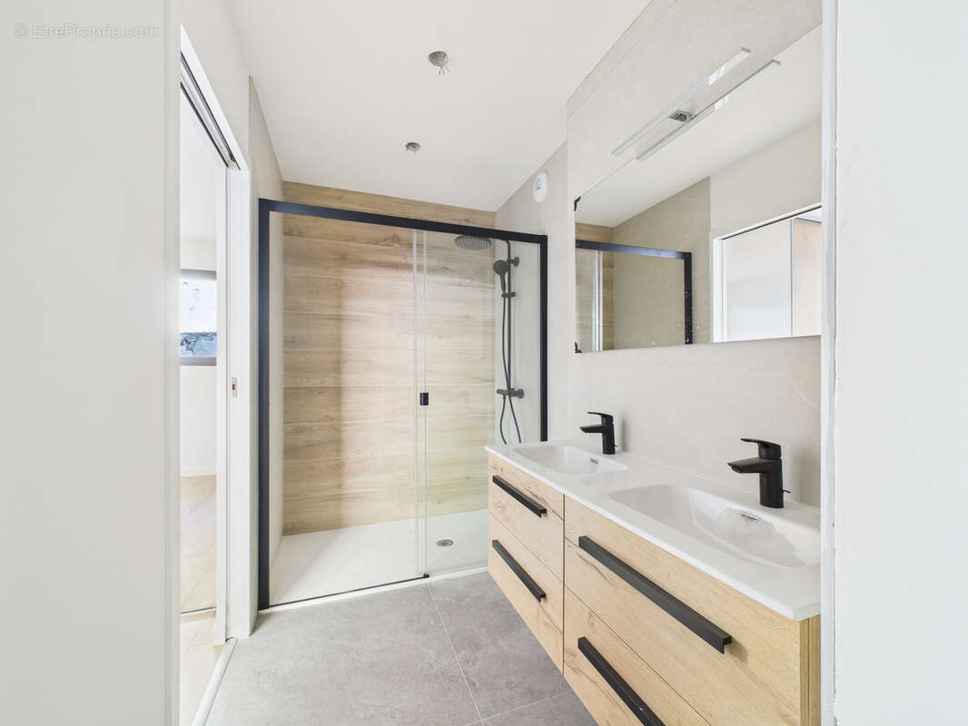 Appartement à MONTMELIAN