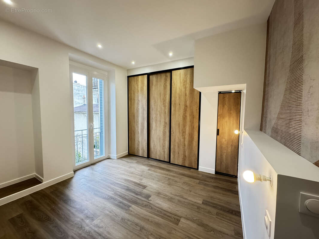 Appartement à AIX-LES-BAINS