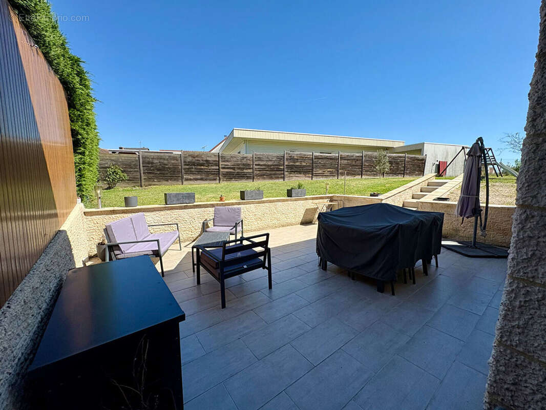 Maison à SAINT-CLAUDE-DE-DIRAY