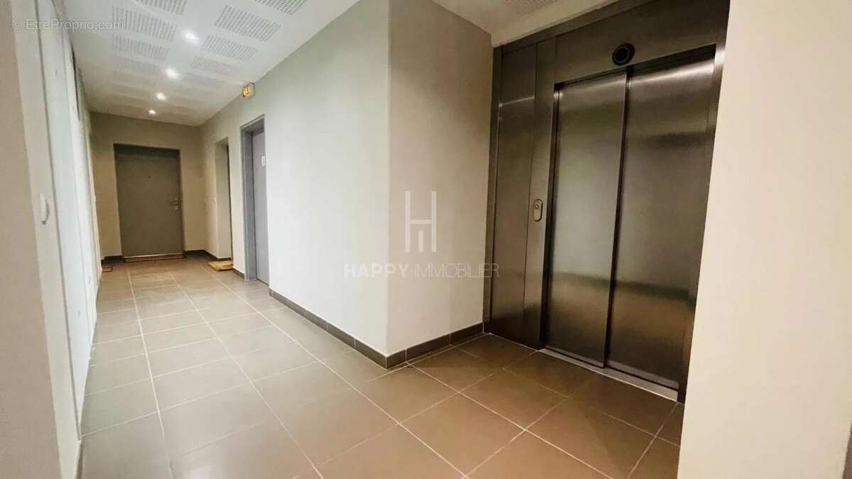 Appartement à ARLES