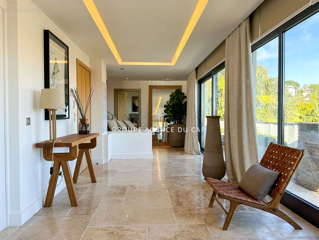 Appartement à LES ISSAMBRES