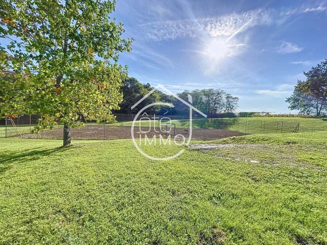 Maison à SAINT-EMILION