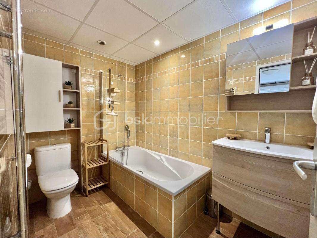 Appartement à CALLIAN