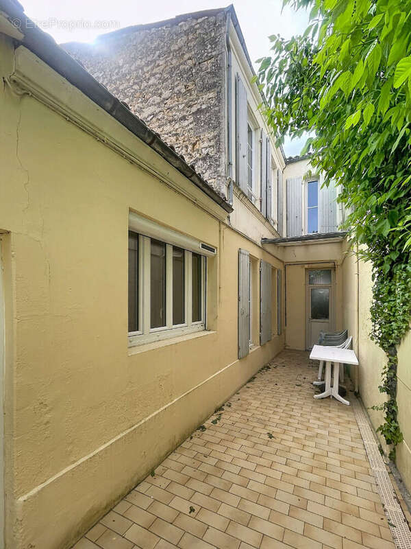 Maison à ROCHEFORT