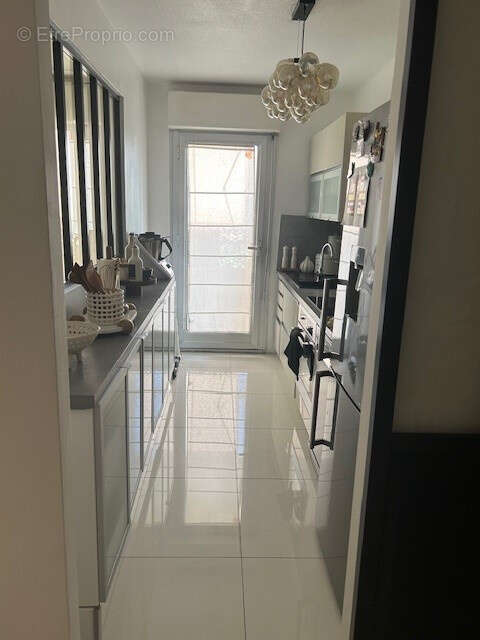 Appartement à VALLAURIS