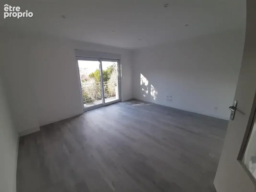 Appartement 146 m² à Tarbes  - photo 3