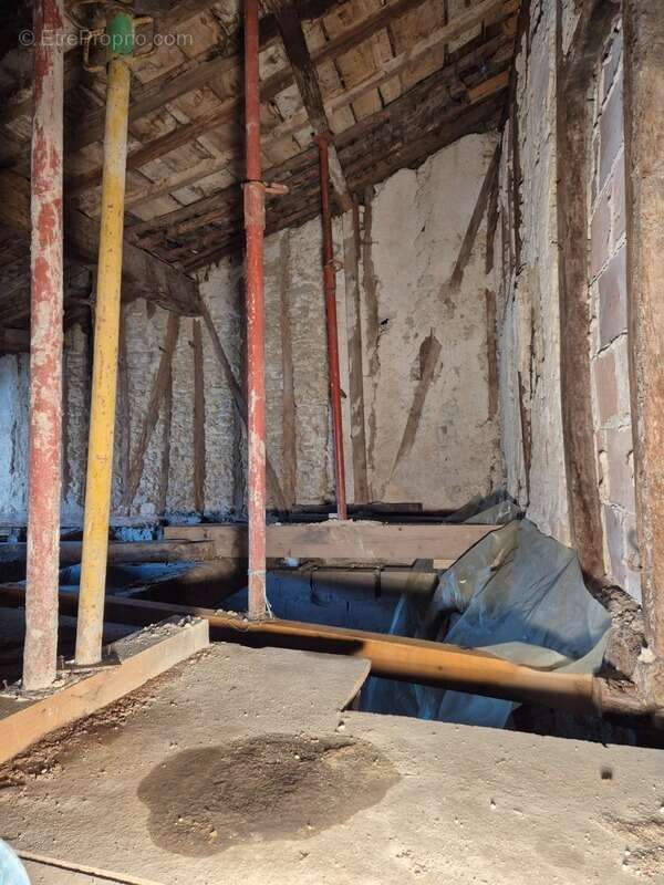 Commerce à CASTELNAUDARY