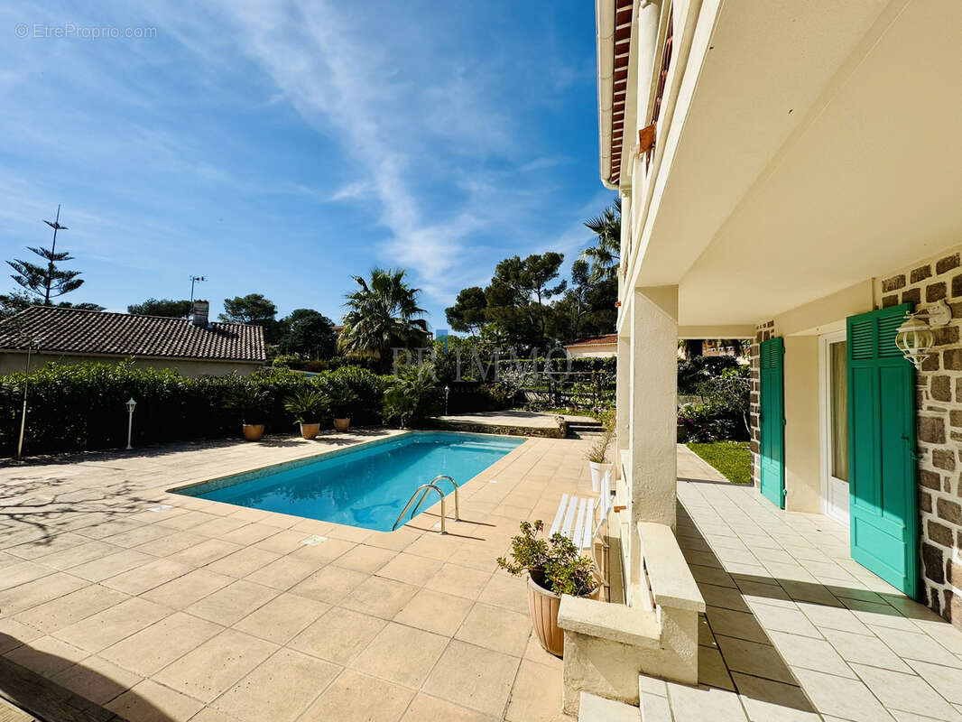 Maison à SAINT-RAPHAEL