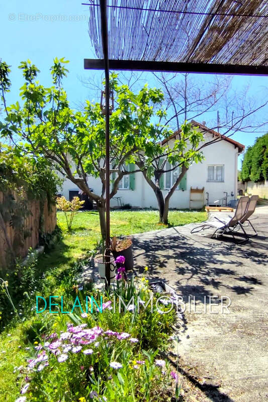 Maison à CAGNES-SUR-MER