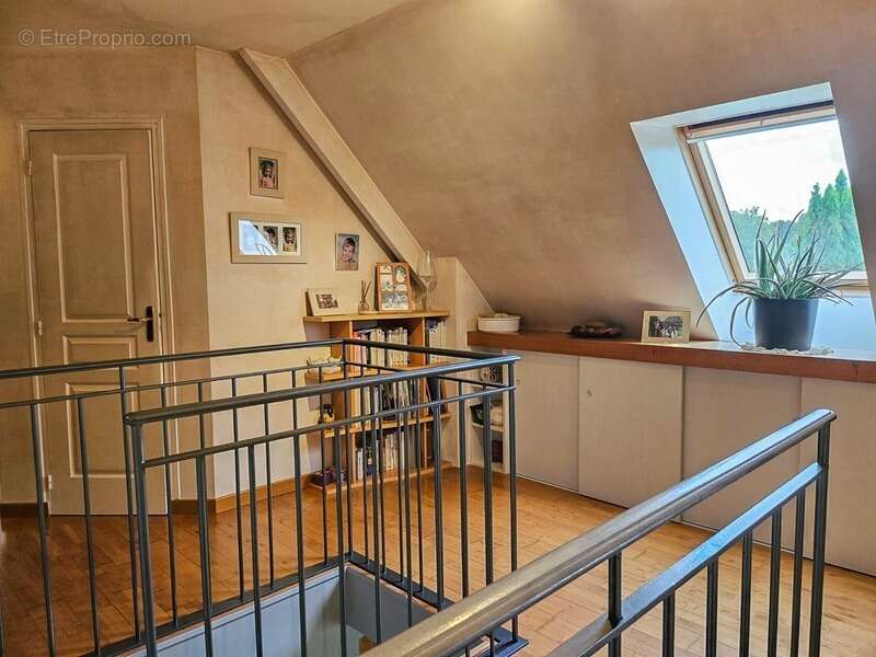 Maison contemporaine avec 4 chambres et terrain de 3 ha - TOURGEVILLE - photo 10