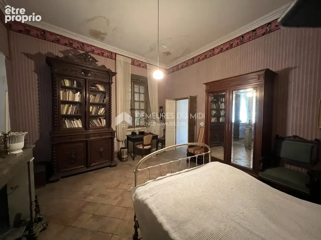 Maison de Maître 9 piéces avec jardin, cœur de village - photo 11