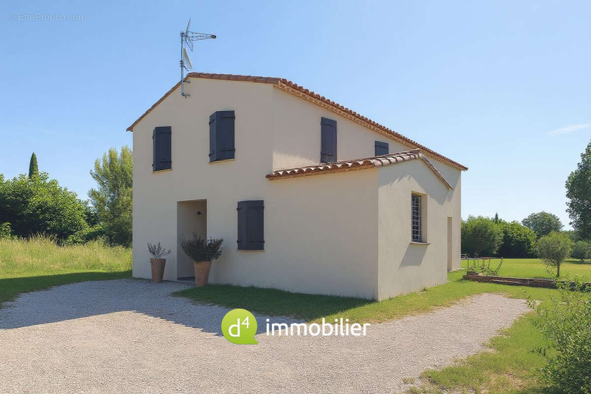 Maison à LA FARE-LES-OLIVIERS