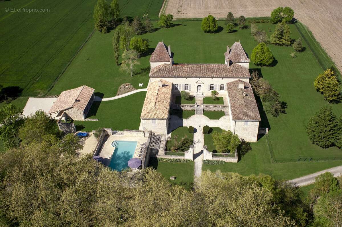 Maison à MONFLANQUIN