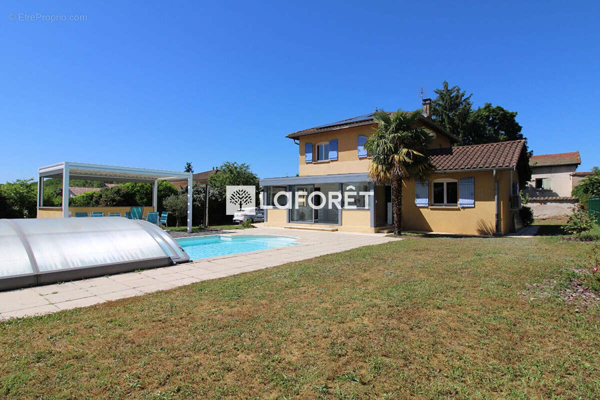 Maison à MONTMERLE-SUR-SAONE