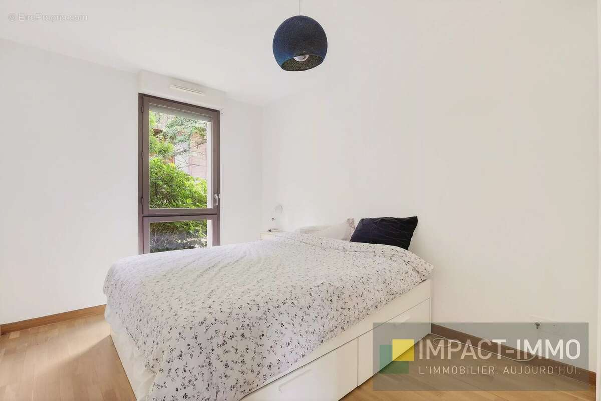 Appartement à NANTERRE