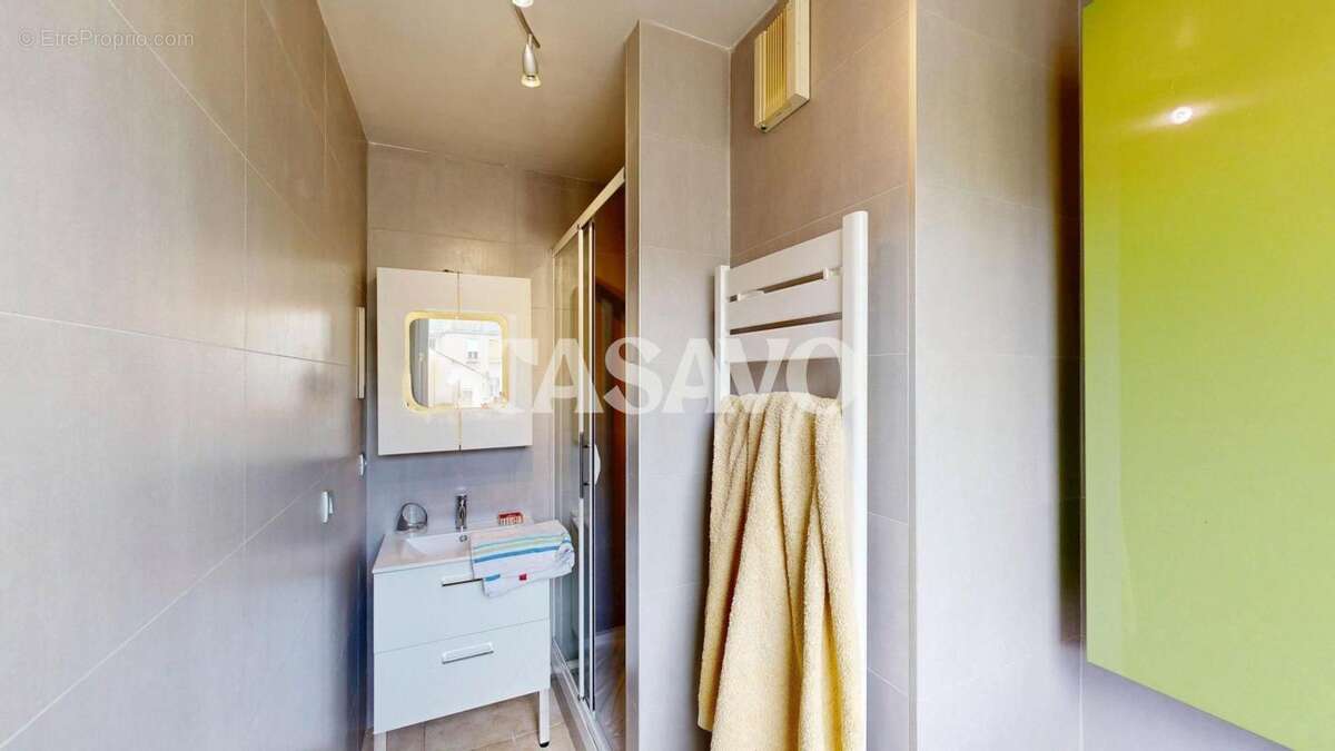 Appartement à MARSEILLE-6E
